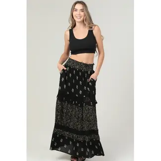 Angie Angie Tiered Maxi Skirt With Smocked Waistband (B6B24)